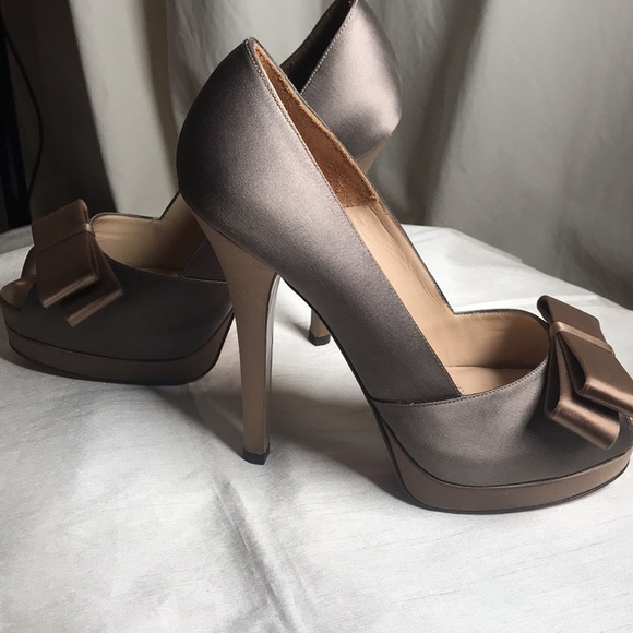 Fendi Heels  sz 40/9 - Picture 4 of 11